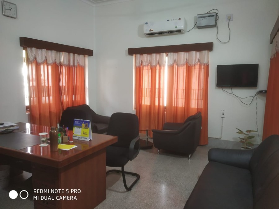 Fully furnished house in...